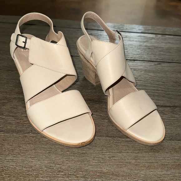 Eileen Fisher Carat Heel Sandal - Picture 1 of 10